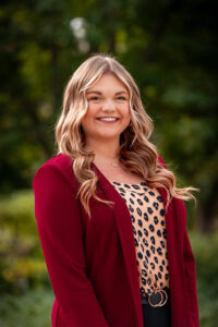 Hannah Lunon headshot