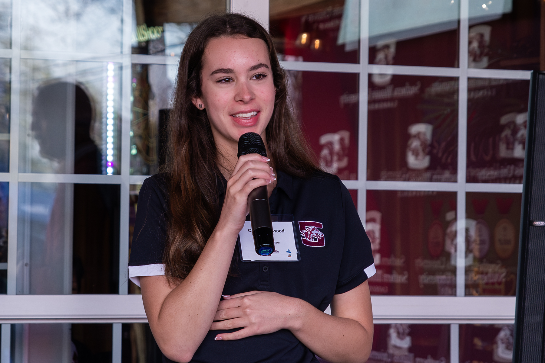 Calla Cheatwood speaks to the crowd.